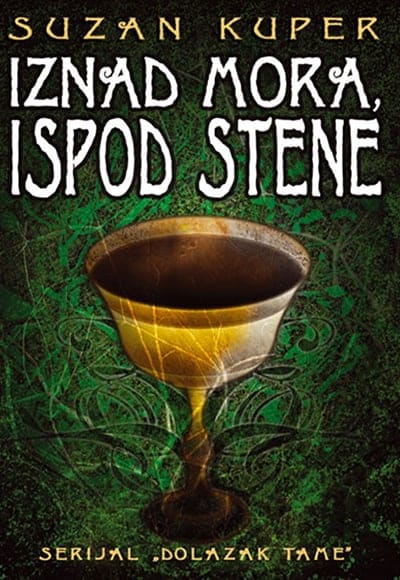 Iznad mora, ispod stene